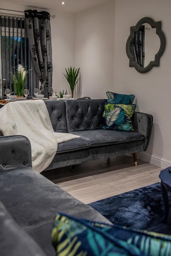 Bv Comfy Spacious 3 Bedroom House At Tatton Street Manchester Exteriér fotografie
